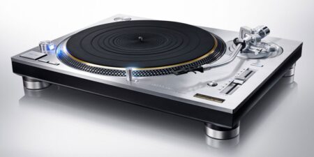 Pioneer DJ launches PLX-500 Turntable
